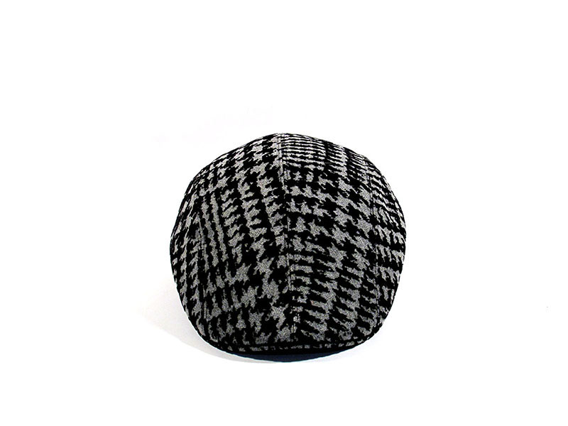 Particolare cappello 1