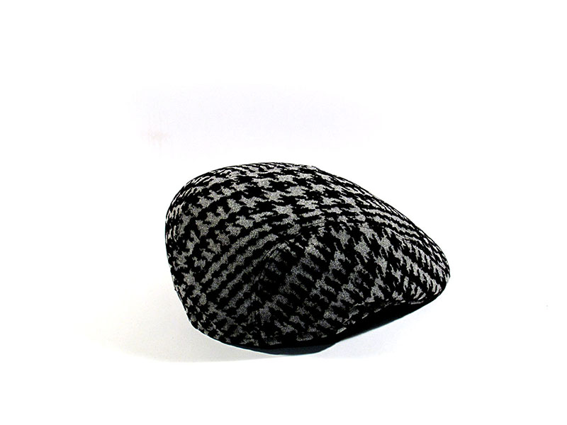 Particolare cappello 1