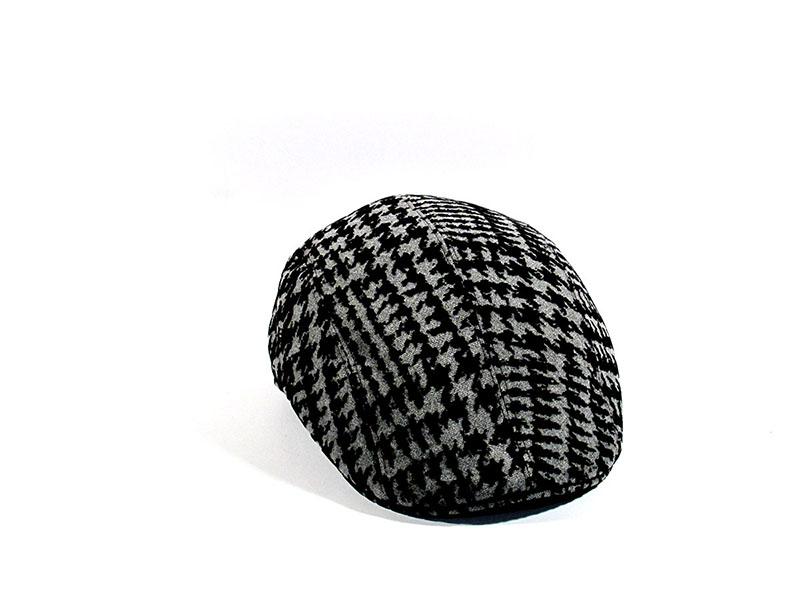 Particolare cappello 1