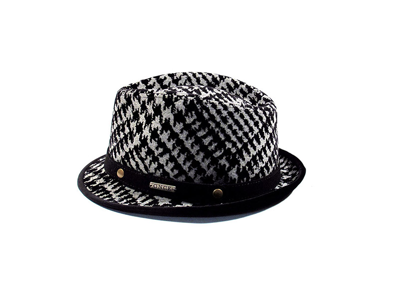 Particolare cappello 1