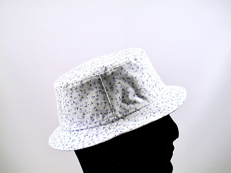 Particolare cappello