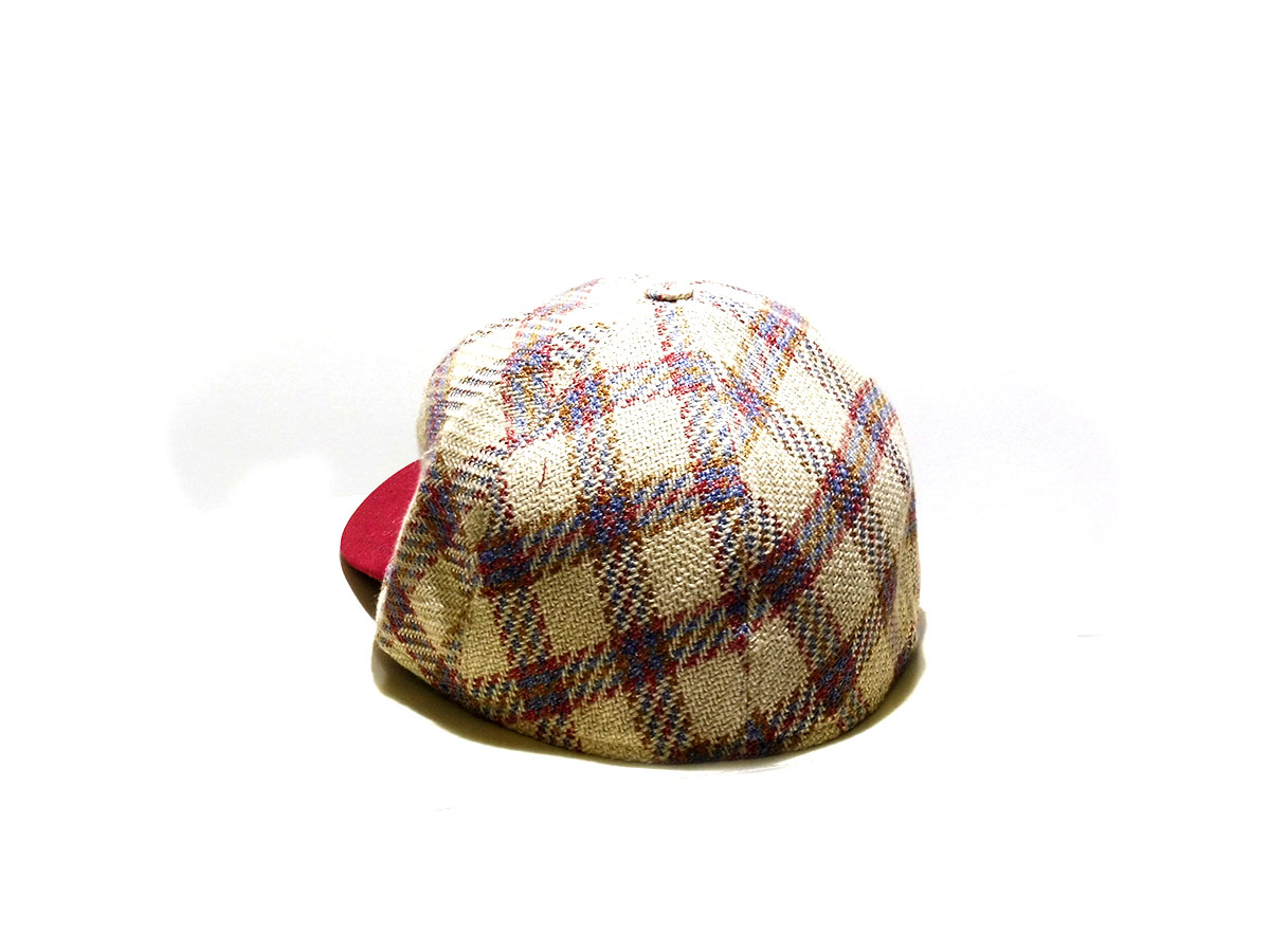 Particolare cappello