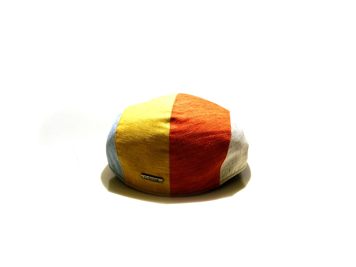 Particolare cappello