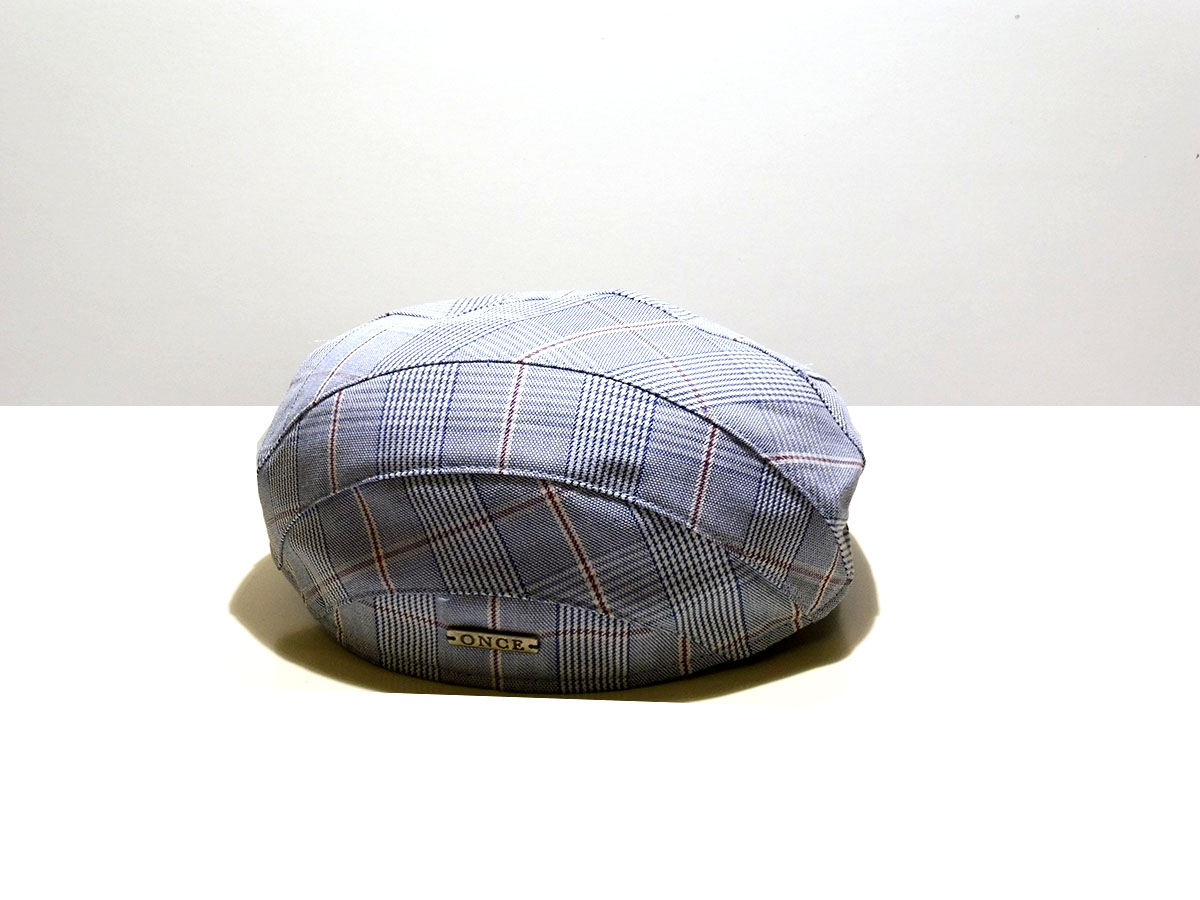 Particolare cappello