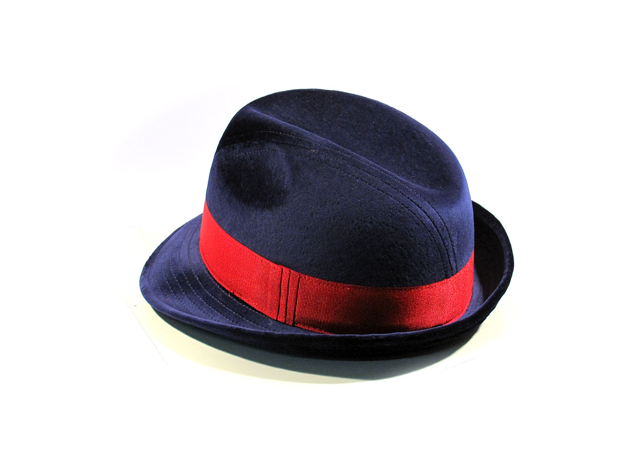 Particolare cappello
