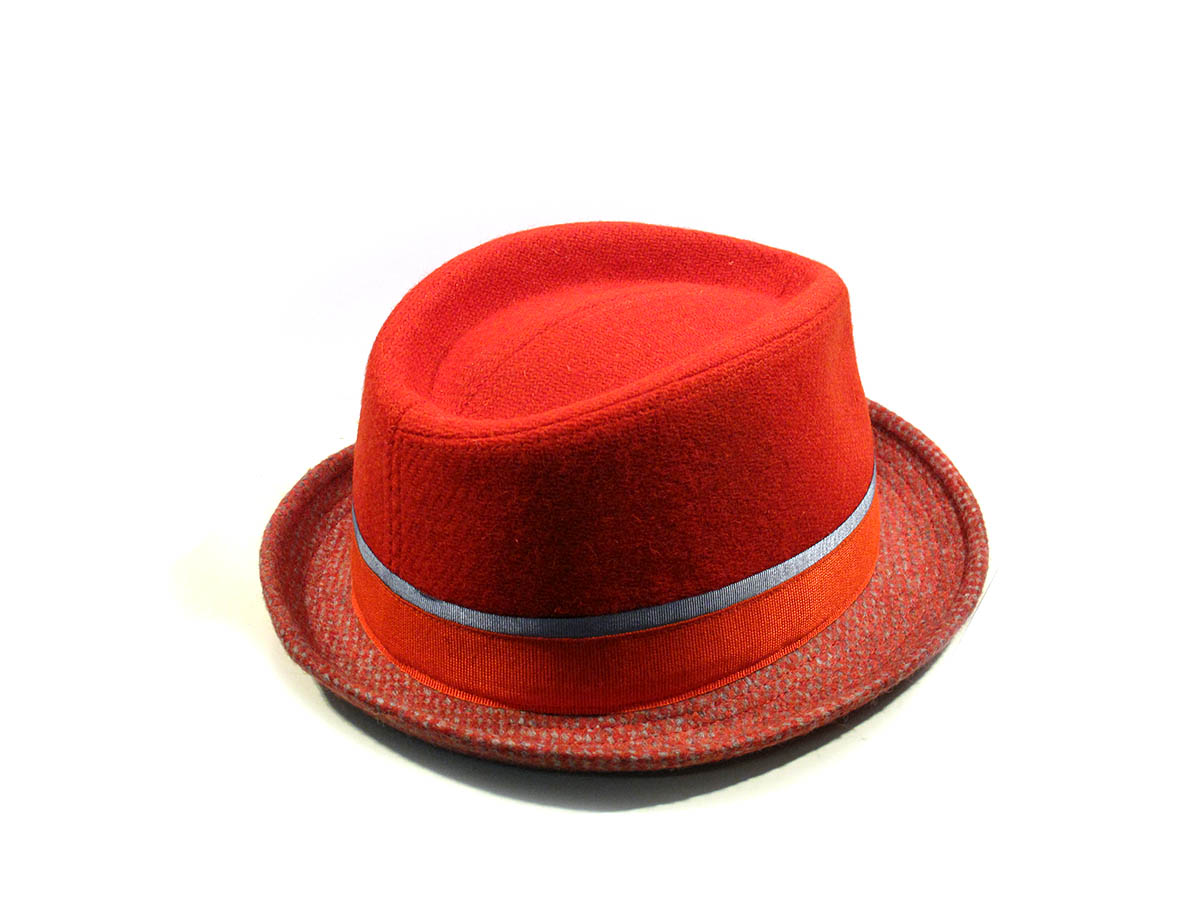 Particolare cappello
