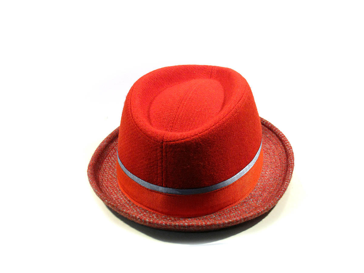 Particolare cappello