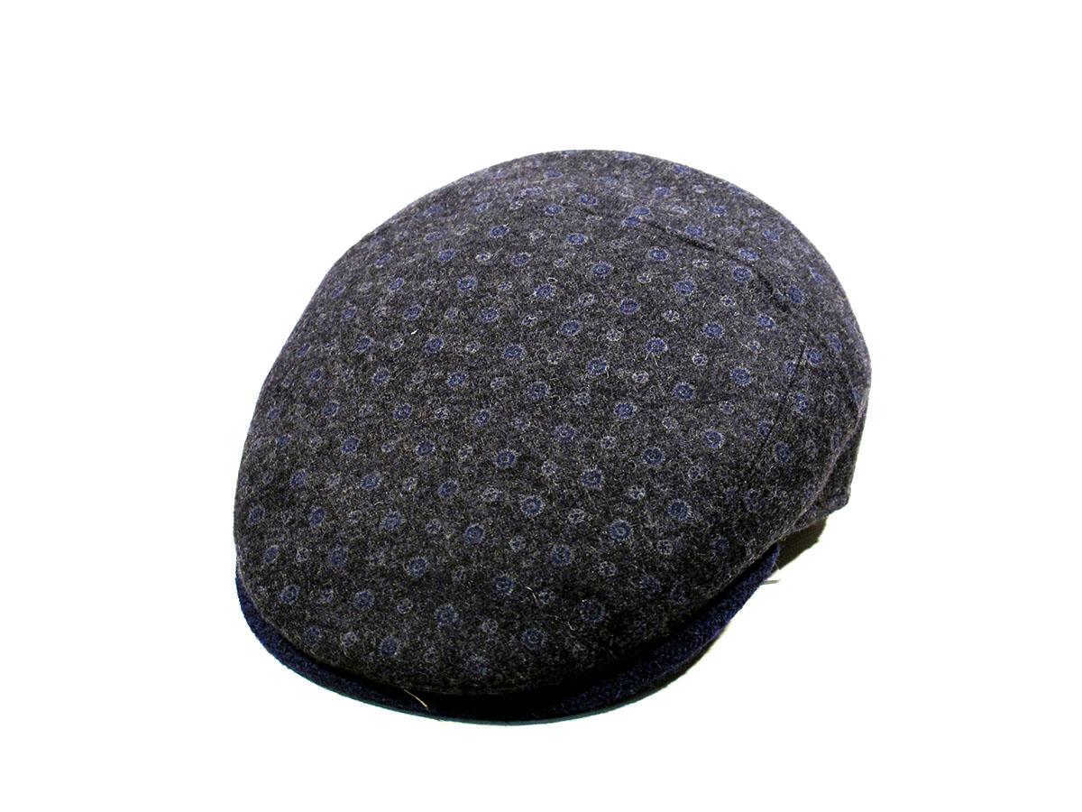 Particolare cappello