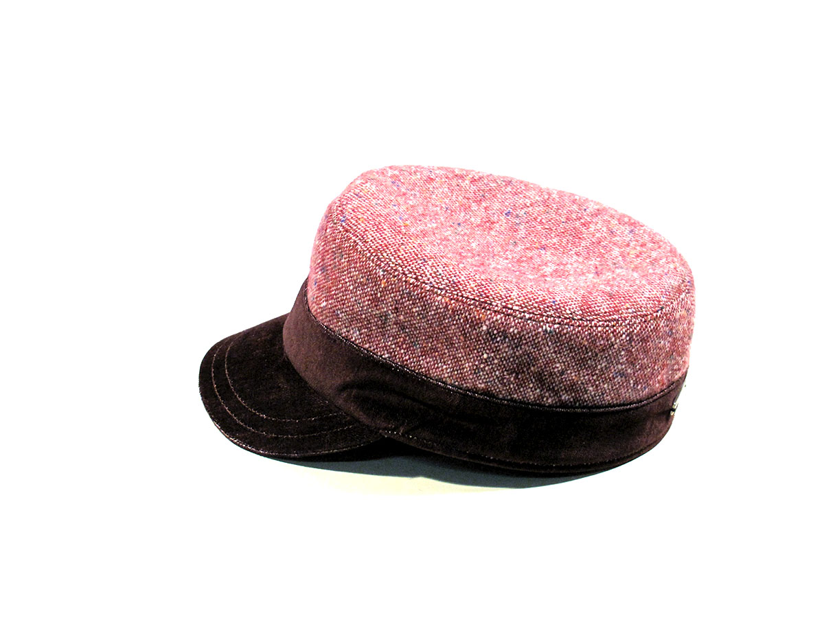 Hat particular