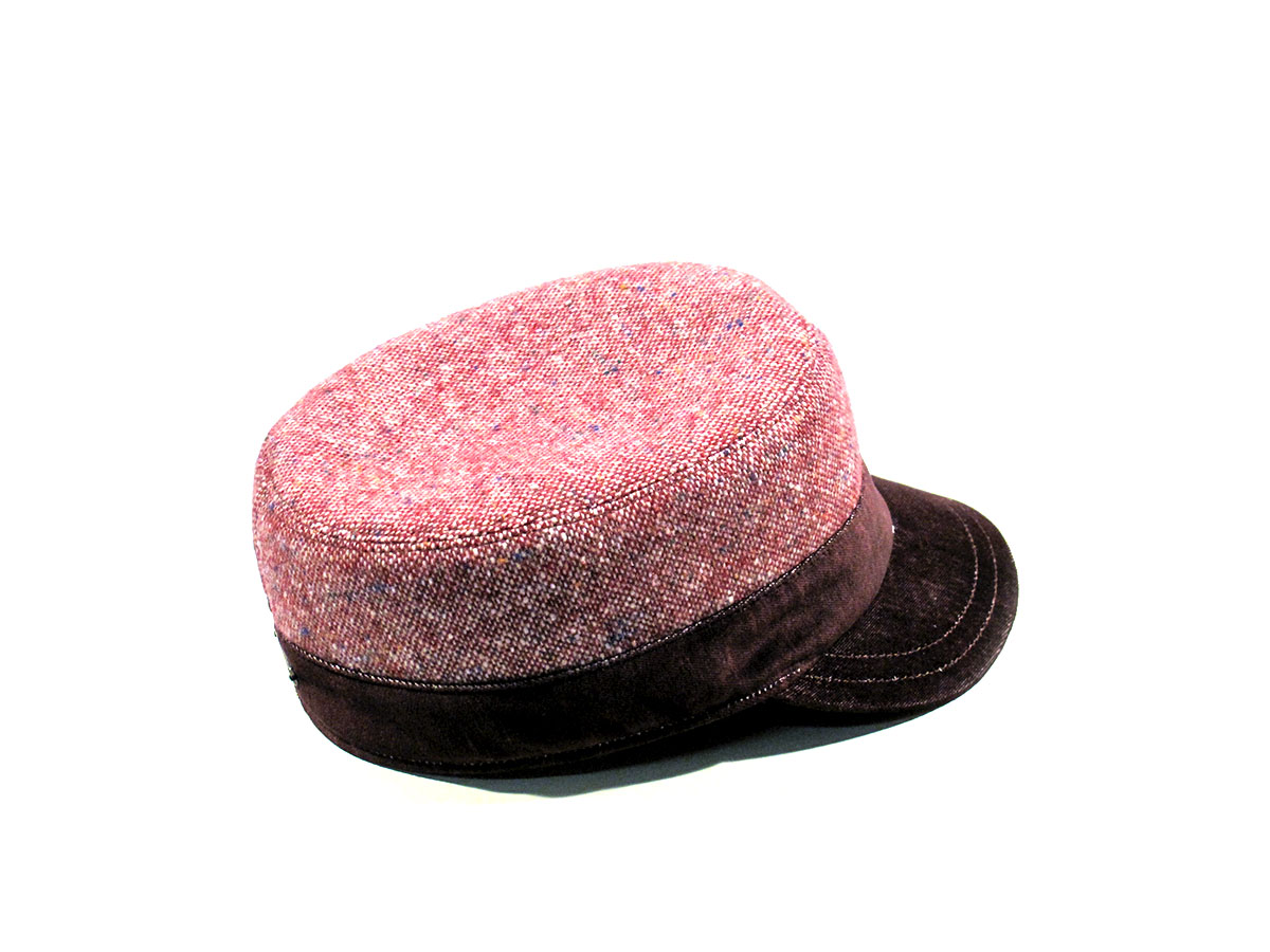 Hat particular