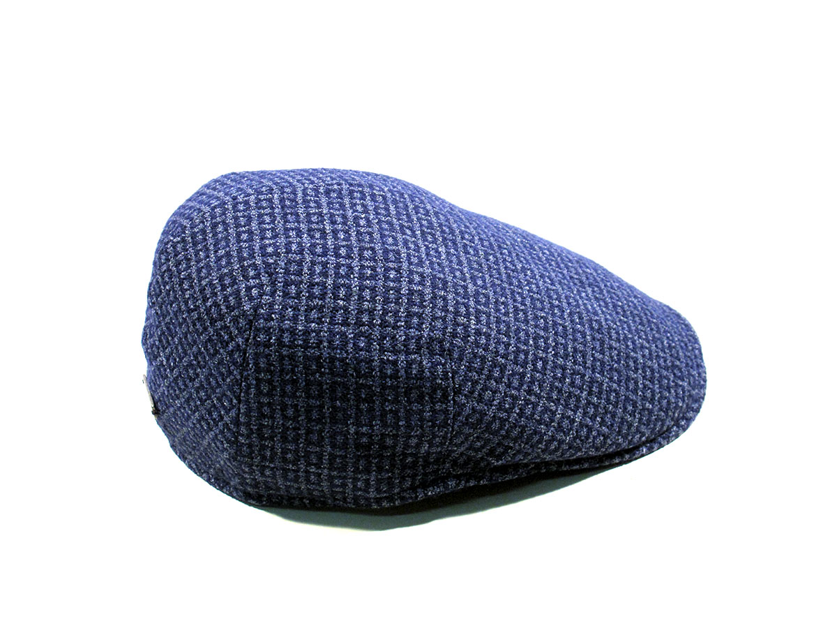 Hat particular