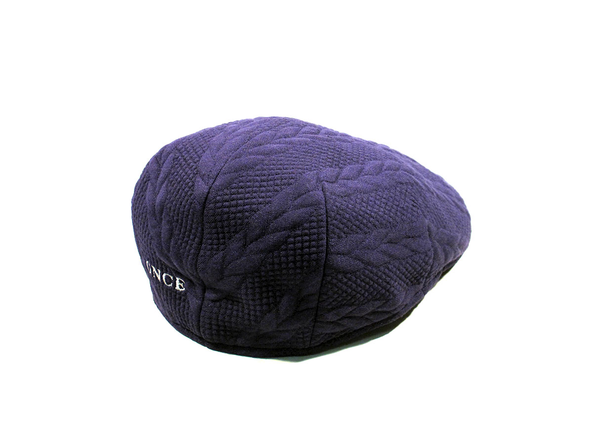 Hat particular