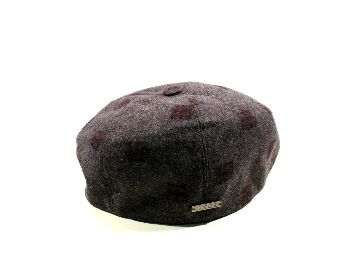 Particolare cappello