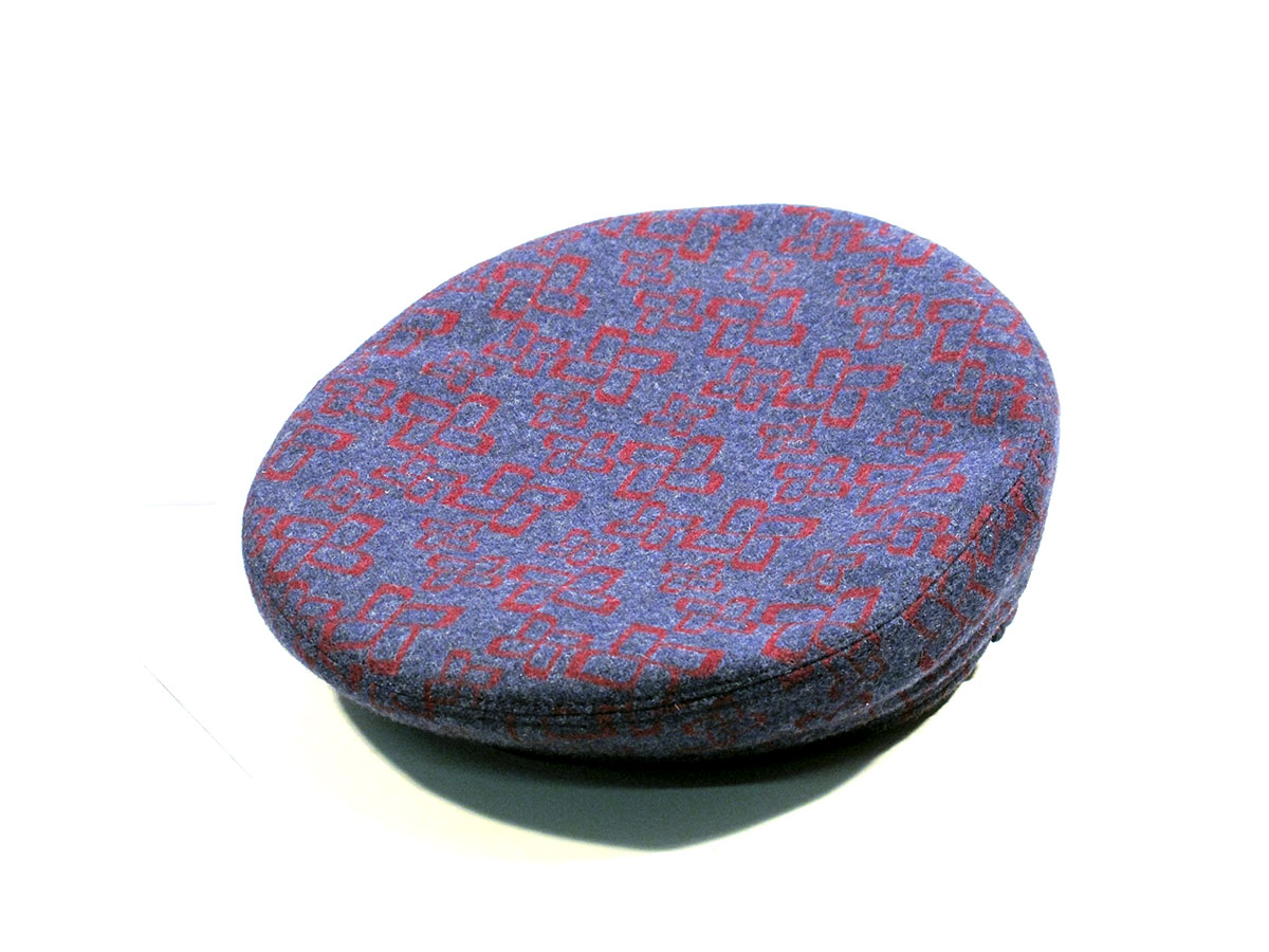 Hat particular
