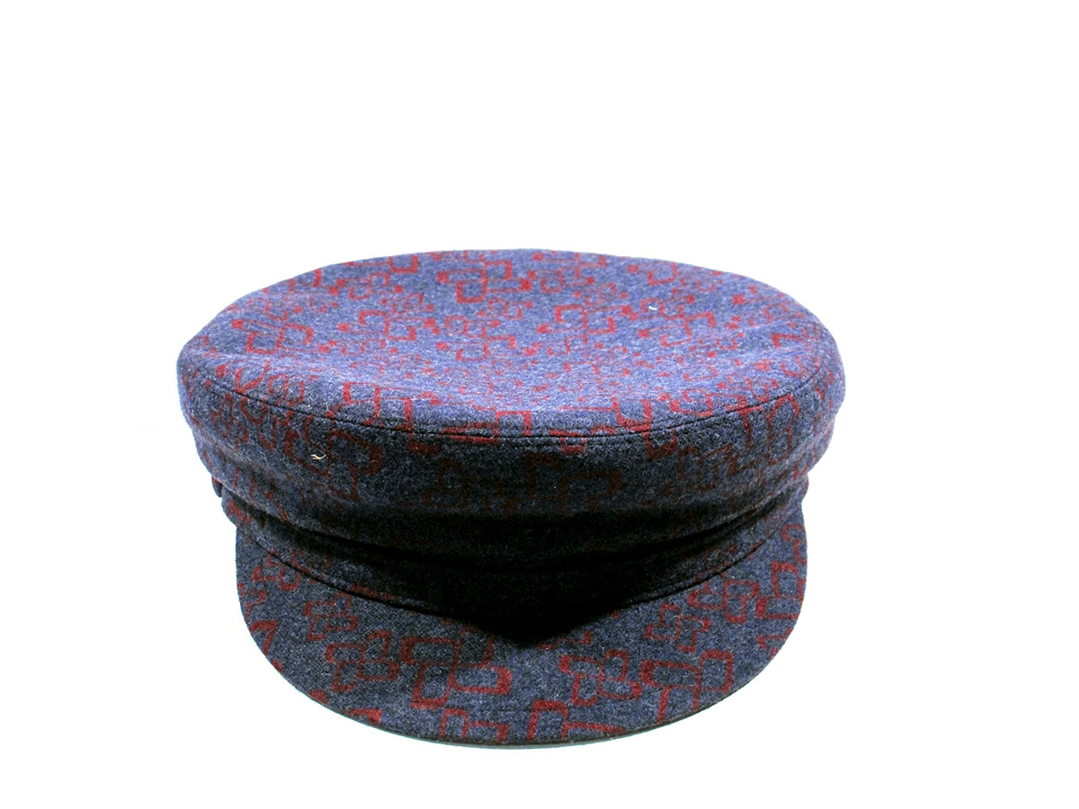 Hat particular