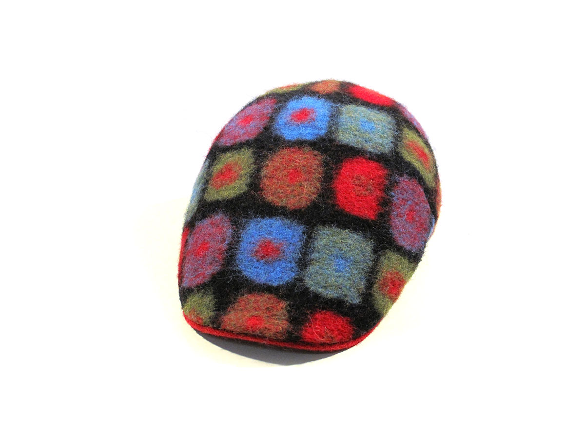 Hat particular
