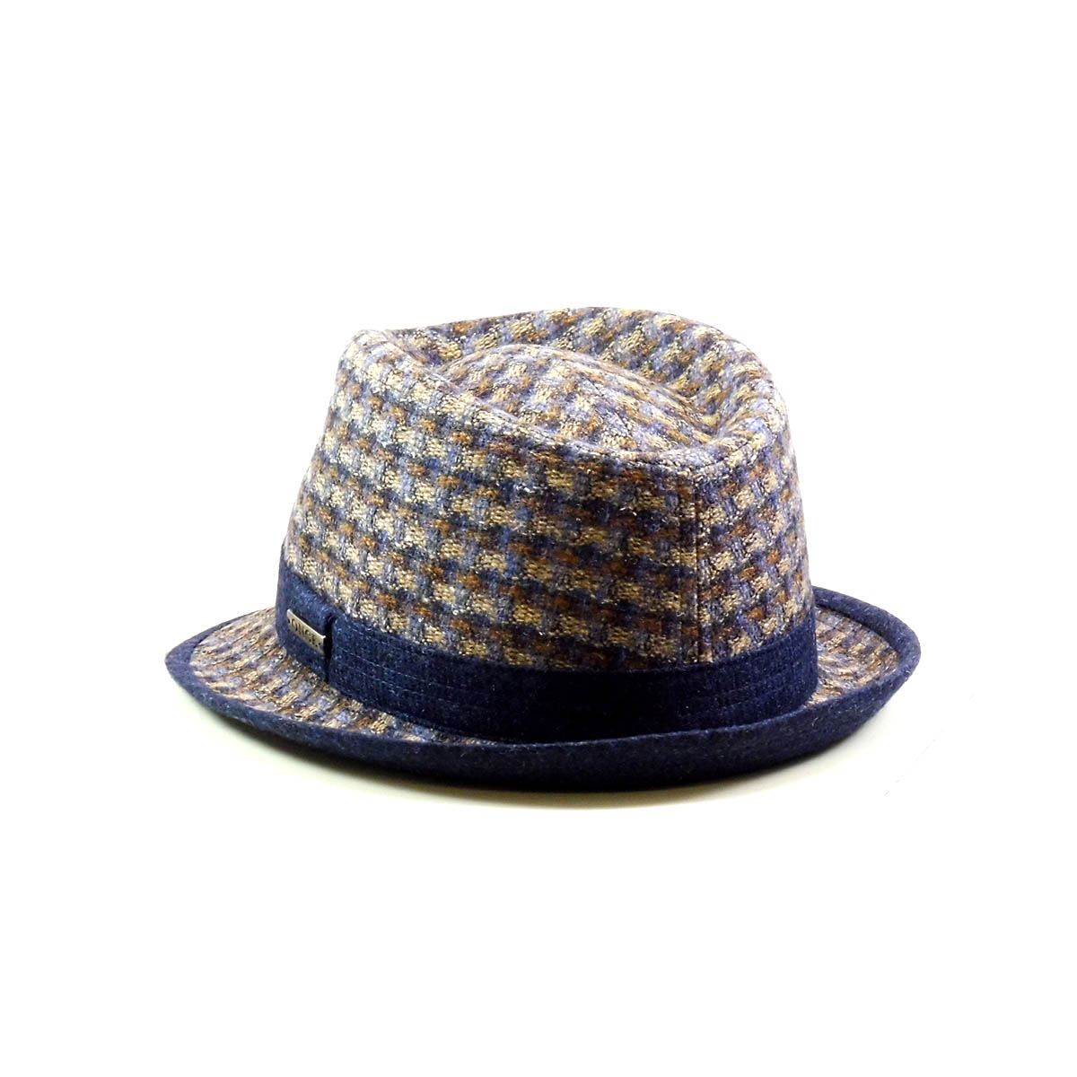 Hat particular