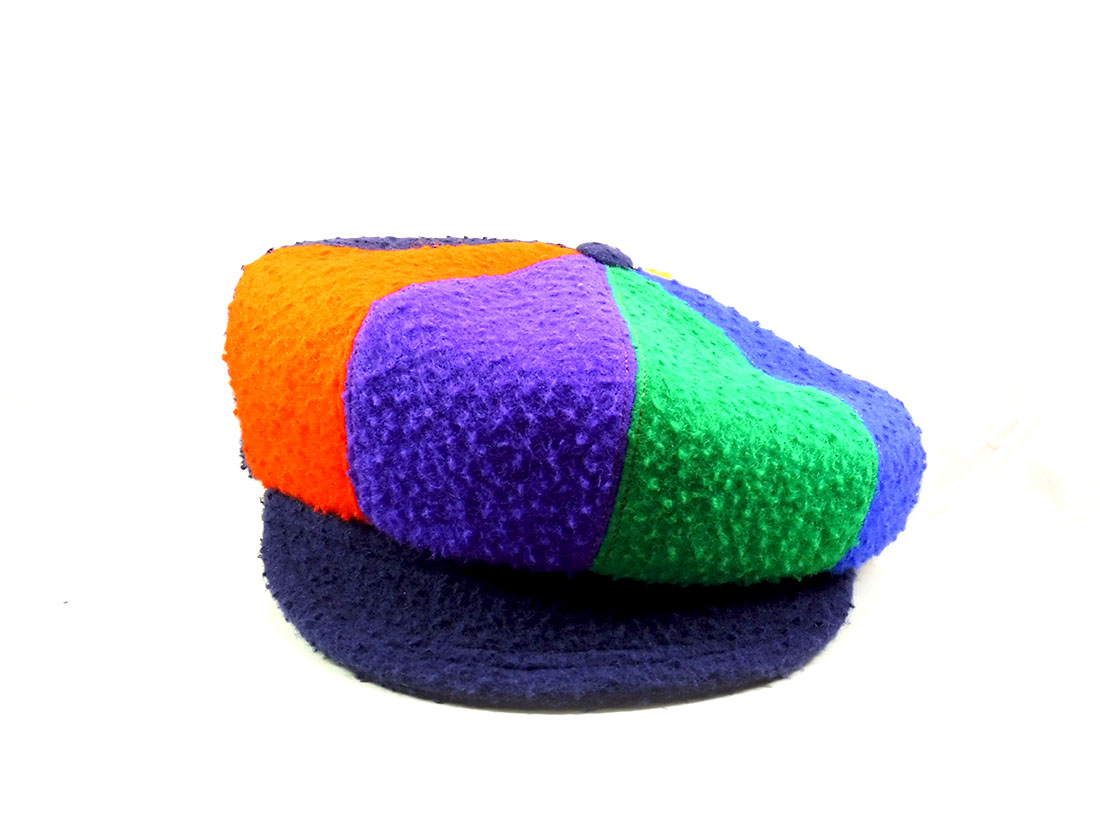 Hat particular