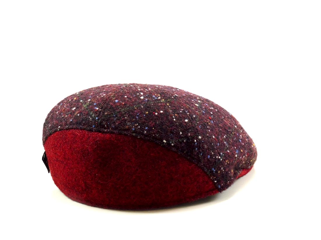 Hat particular
