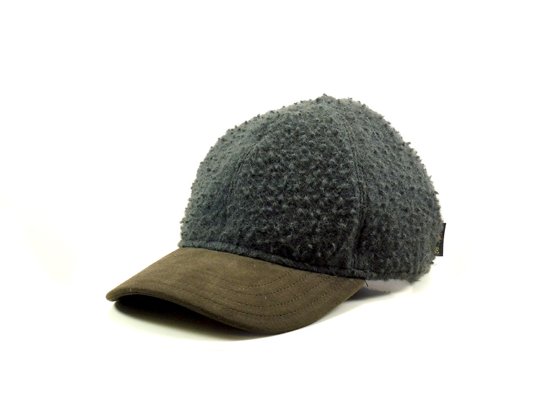 Hat particular